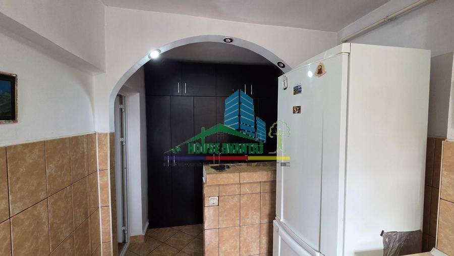 Apartament cu 2 camere semidecomandat în Gară