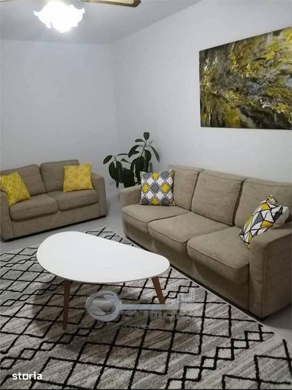 Apartament cu 2 camere decomandat, mobilat în Nicolina
