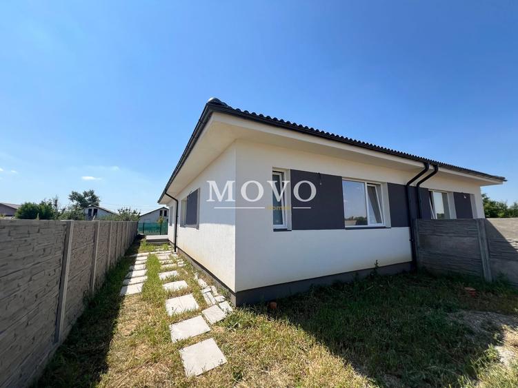 Duplex cu 3 camere cu Teren 298 Mp în Bucovăț (Remetea Mare)