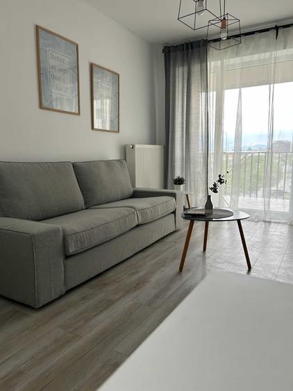 Apartament cu 2 camere decomandat în Avantgarden