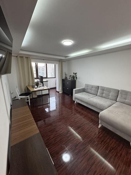 Apartament cu 2 camere decomandat în Milcov