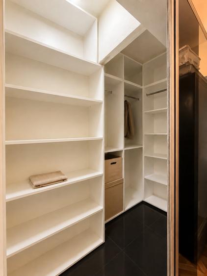 Apartament cu 3 camere decomandat în Rahova