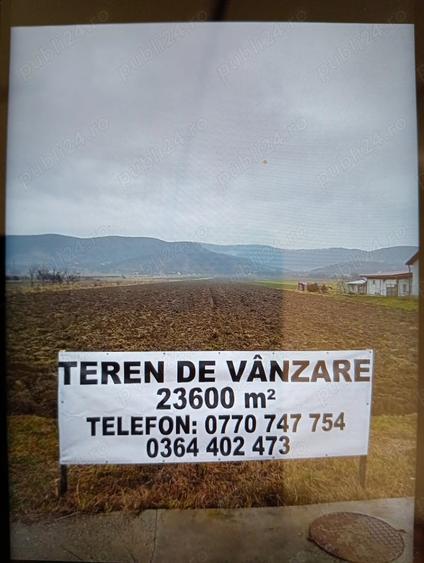 Teren de 23600 mp, în Central