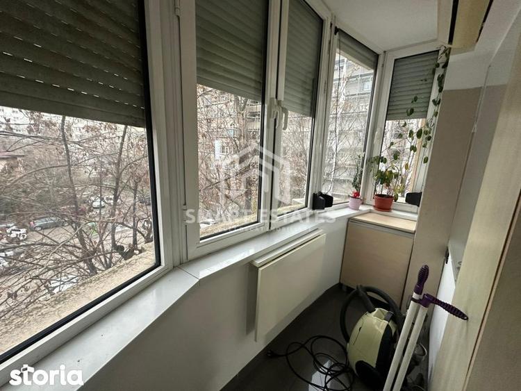 Apartament cu 3 camere, mobilat în Vitan
