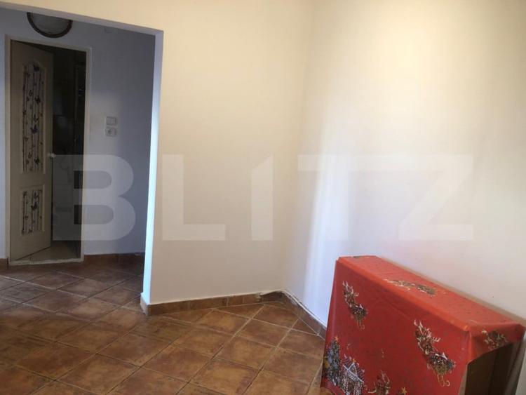 Apartament 3 camere decomandat , 70 mp. , bloc cu lift , zon - 6