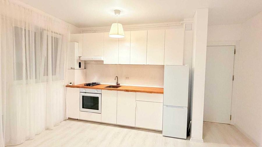 Apartament cu 2 camere decomandat în Apărătorii Patriei