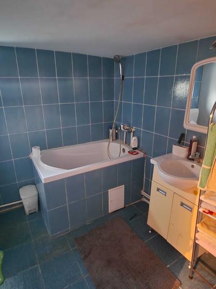 Casă cu 4 camere cu Teren 150 Mp în Central