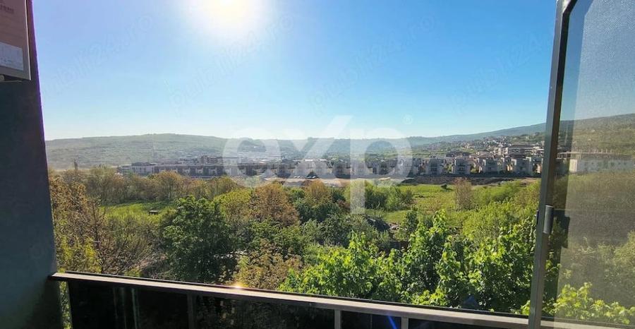 Apartament cu 2 camere decomandat în Borhanci
