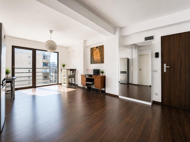 Apartament cu 2 camere semidecomandat, mobilat în Nerva Traian