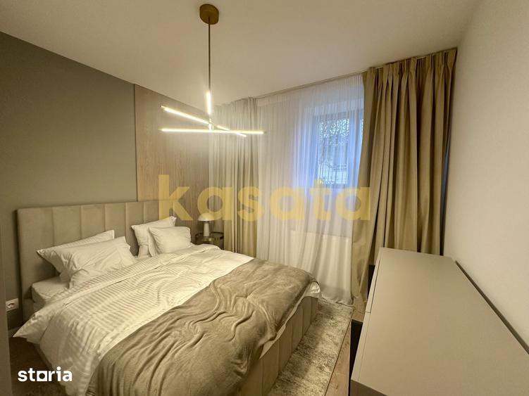 Apartament cu 3 camere în Tei