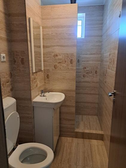 Apartament cu 2 camere semidecomandat în Cedonia