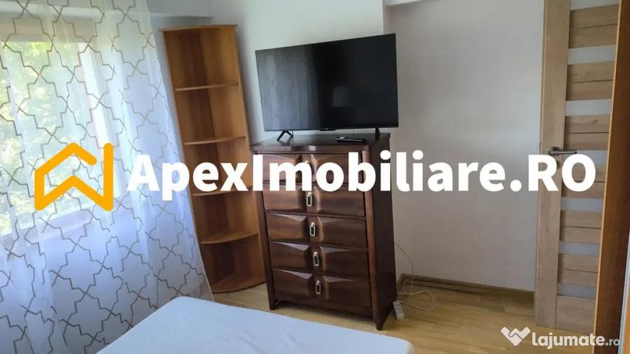 Apartament cu 2 camere decomandat în Central
