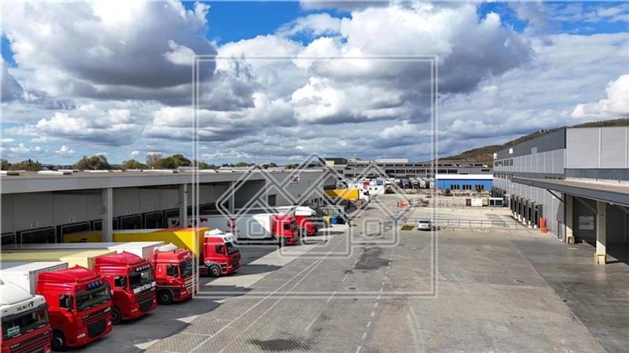 Spațiu industrial, de 10,816 mp, în Industrial Vest