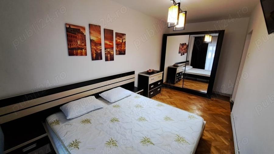 Apartament cu 3 camere decomandat în Unirii Centru