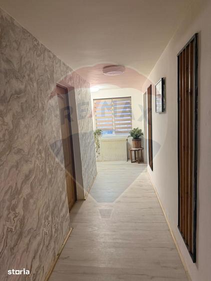 Casă cu 5 camere cu Teren 435 Mp în Cantacuzino