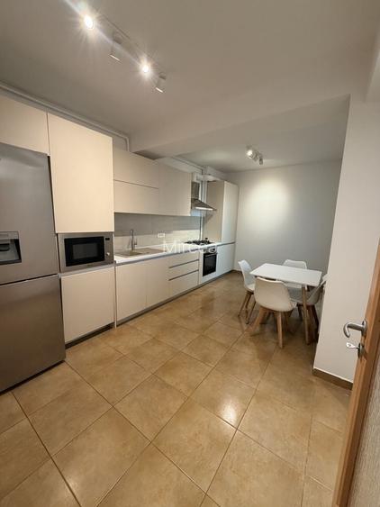 De inchiriat apartament 3 camere Pipera