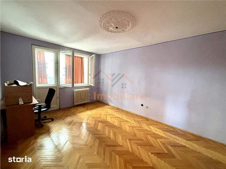Apartament cu 3 camere în Decebal
