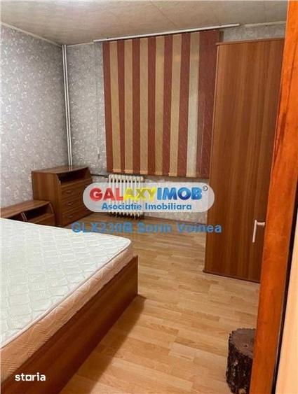 Apartament cu 4 camere semidecomandat în Militari