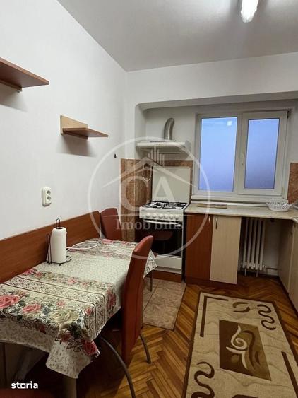 Apartament cu 4 camere decomandat în Calea Aradului