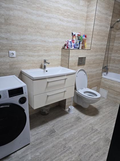 Inchiriez apartament cu un dormitor pe str Rodnei - 1