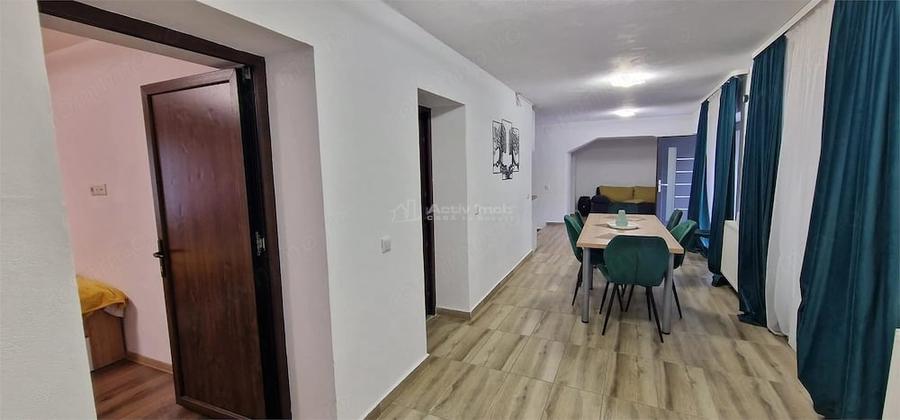 Casă cu Teren 878 Mp în Văliug