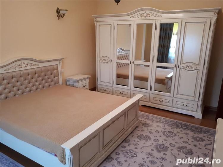 Casă cu 10 camere cu Teren 500 Mp în Eforie