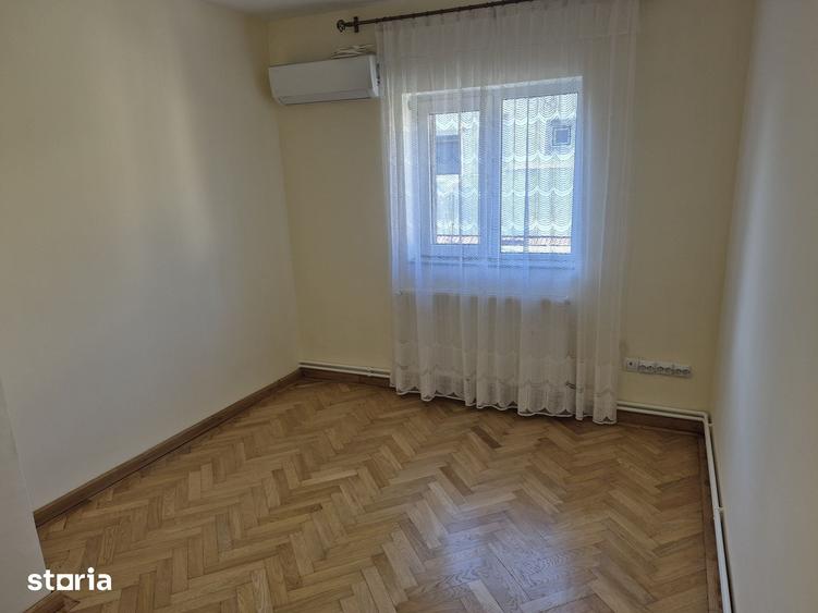 Casă cu 4 camere cu Teren 306 Mp în Dămăroaia
