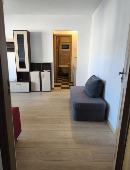 Inchiriez apartament 2 camere, Craiovita Noua - 7