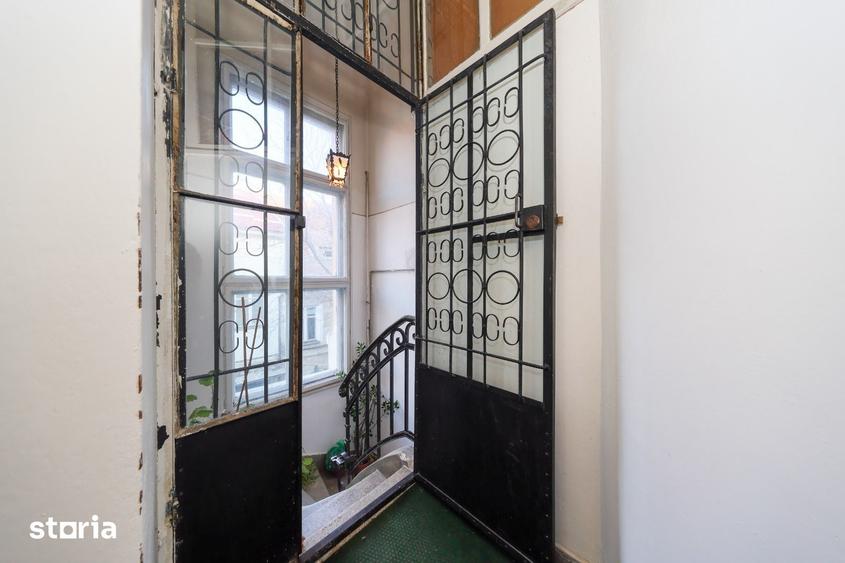 Apartament cu 3 camere în Centrul Istoric
