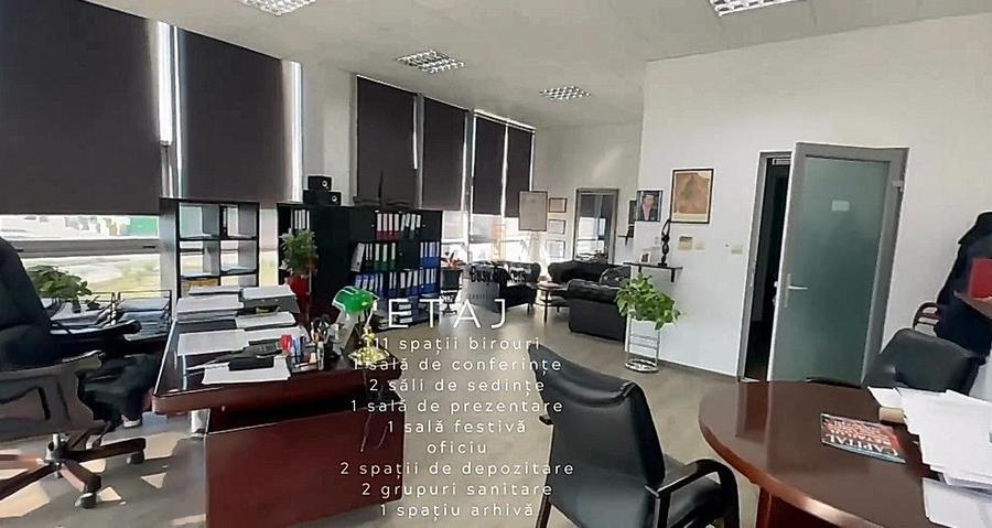Birou, de 1,948 mp, în Sud
