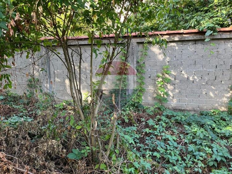 Teren Construcții intravilan de 2221 mp, în Prelungirea Ghencea