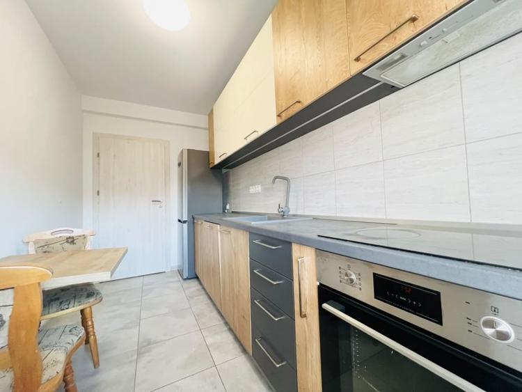 Apartament cu 3 camere, mobilat în Pipera