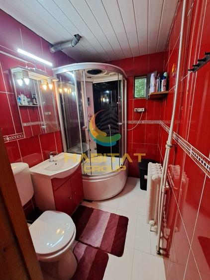 Apartament cu 3 camere decomandat, mobilat în P-ța Reșița