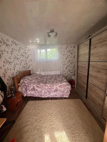 Casă individuală cu 4 camere cu Teren 9168 Mp în Șișterea