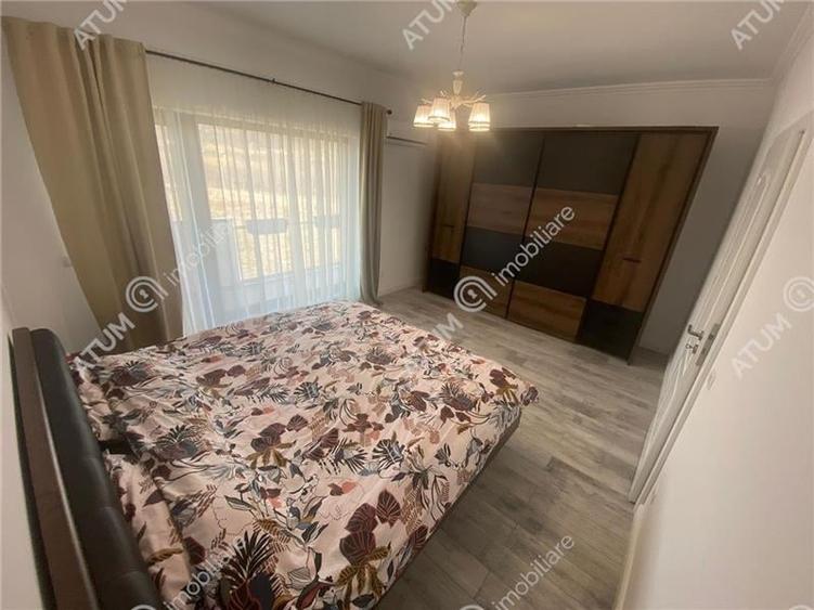 Duplex cu 5 camere cu Canalizare în Central
