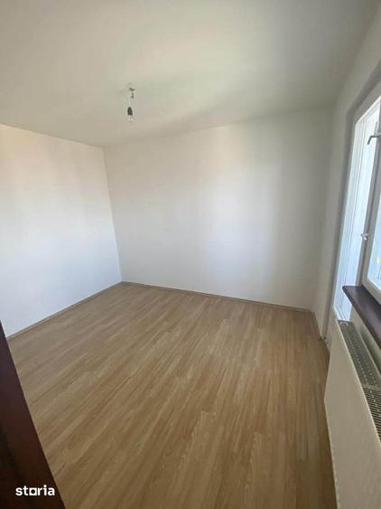 Apartament cu 2 camere semidecomandat în 14 Mai