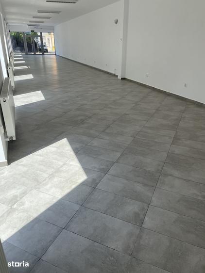 Spațiu comercial, de 160 mp, în Târgșoru Vechi