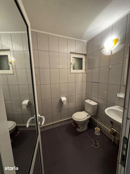 Spațiu comercial, de 38 mp, în Micro 14