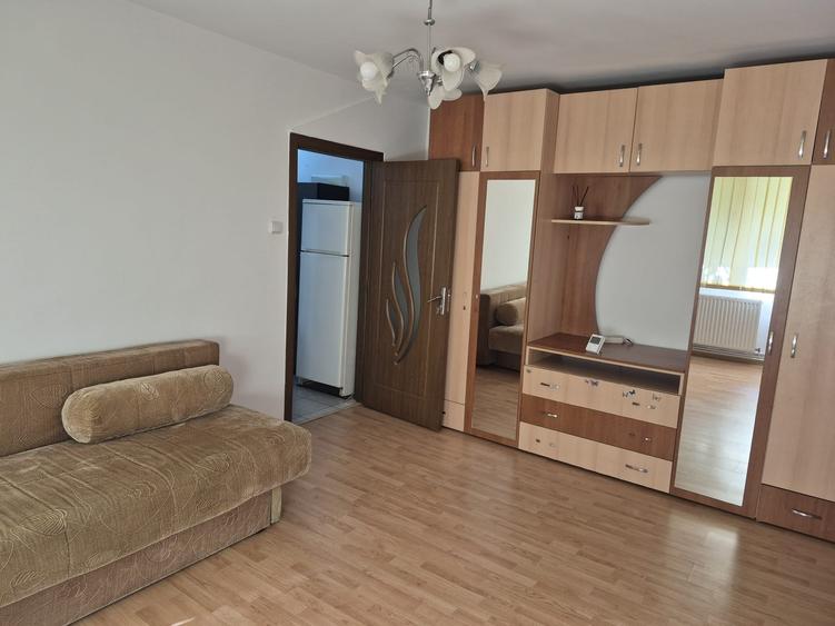 Apartament 2 camere semidecomandat mobilat utilat central garii - 1