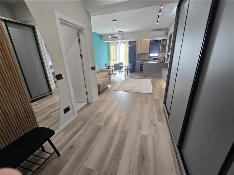 Apartament cu 2 camere decomandat, mobilat în Tomis Nord