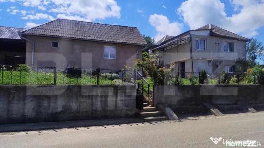 Casă cu 5 camere cu Teren 3000 Mp în Central