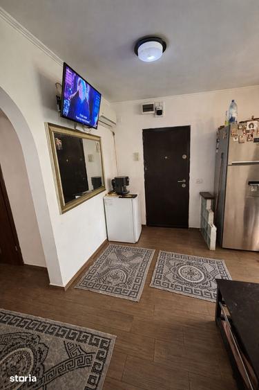 Apartament cu 3 camere în Rahova — fotografia 1