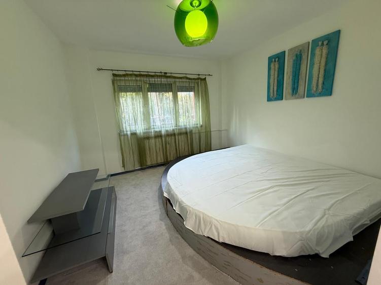 Apartament cu 2 camere decomandat în Sebastian