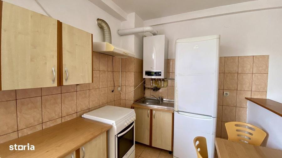 Apartament cu 2 camere semidecomandat în Teilor