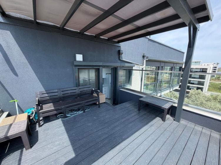 Apartament cu 2 camere semidecomandat, mobilat în Nord