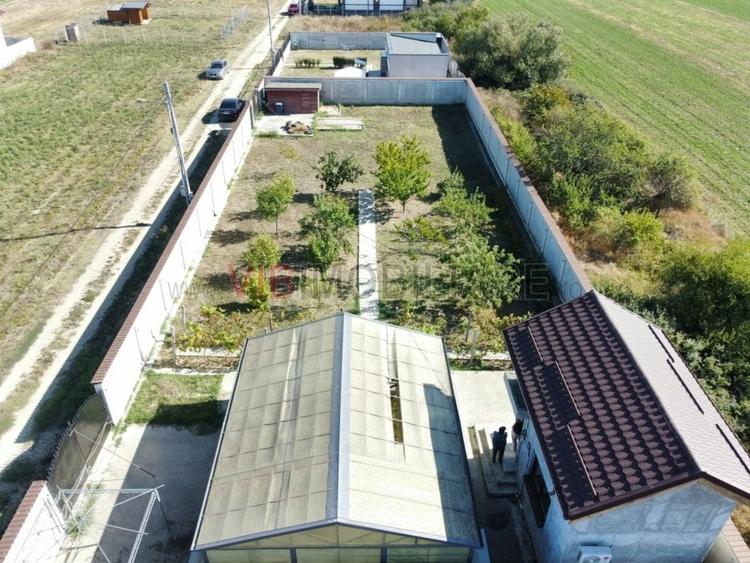 Teren de 906 mp, în Răcari