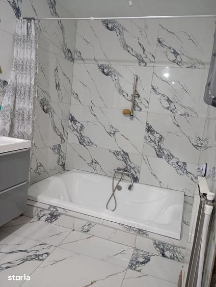 Casă cu 4 camere cu Teren 1407 Mp în Central