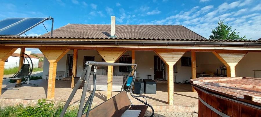 Casă cu 6 camere cu Teren 1800 Mp în Dudeștii Noi