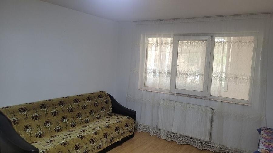 Apartament cu 2 camere semidecomandat în Exterior Vest