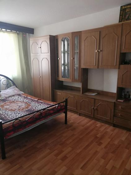 Garsonieră semidecomandată în Precista